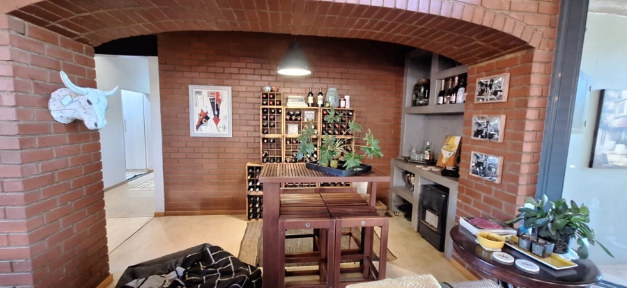 5 Bedroom Property for Sale in Koster North West